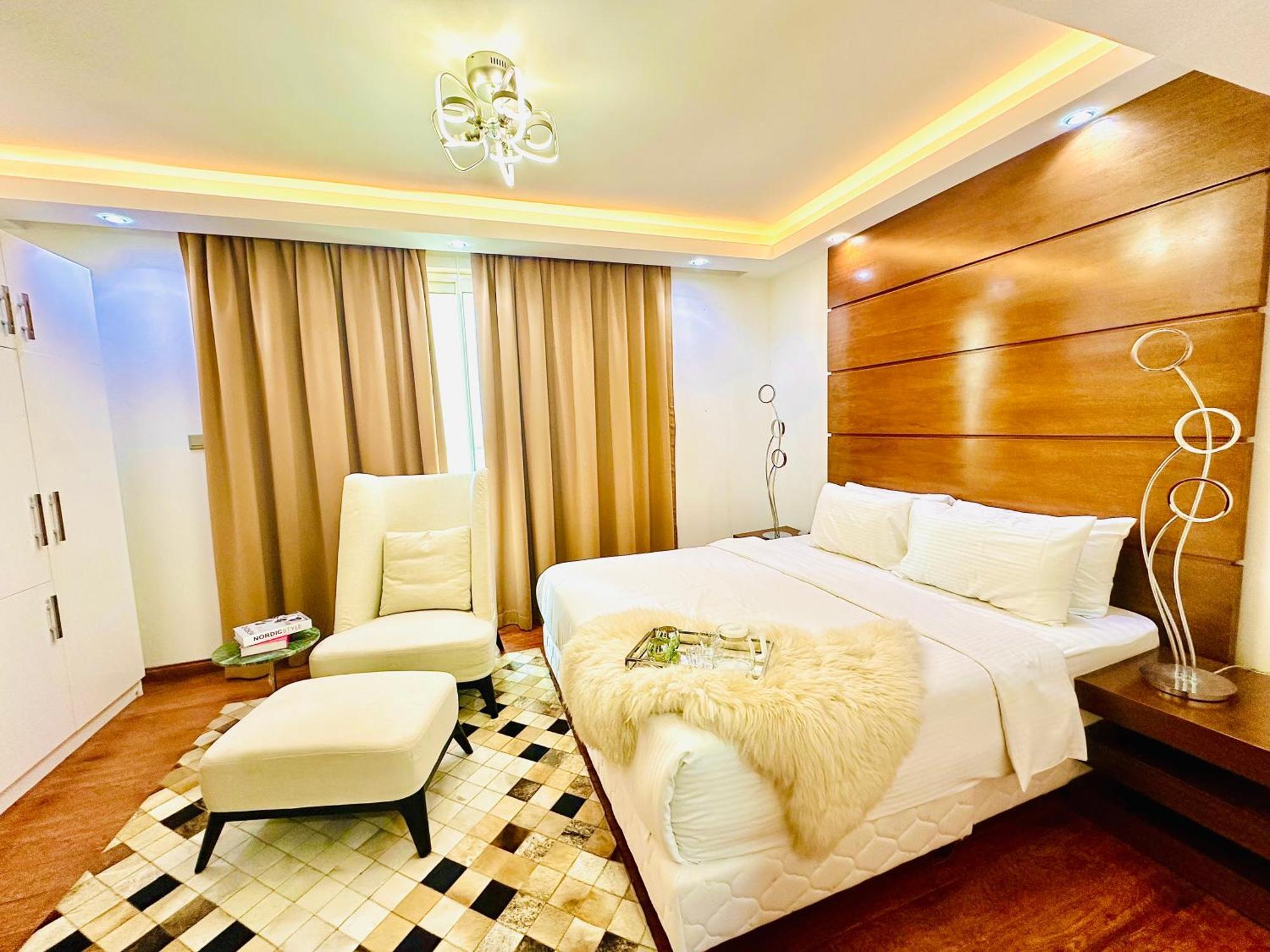 Saxophone Suites Muharraq Kültér fotó