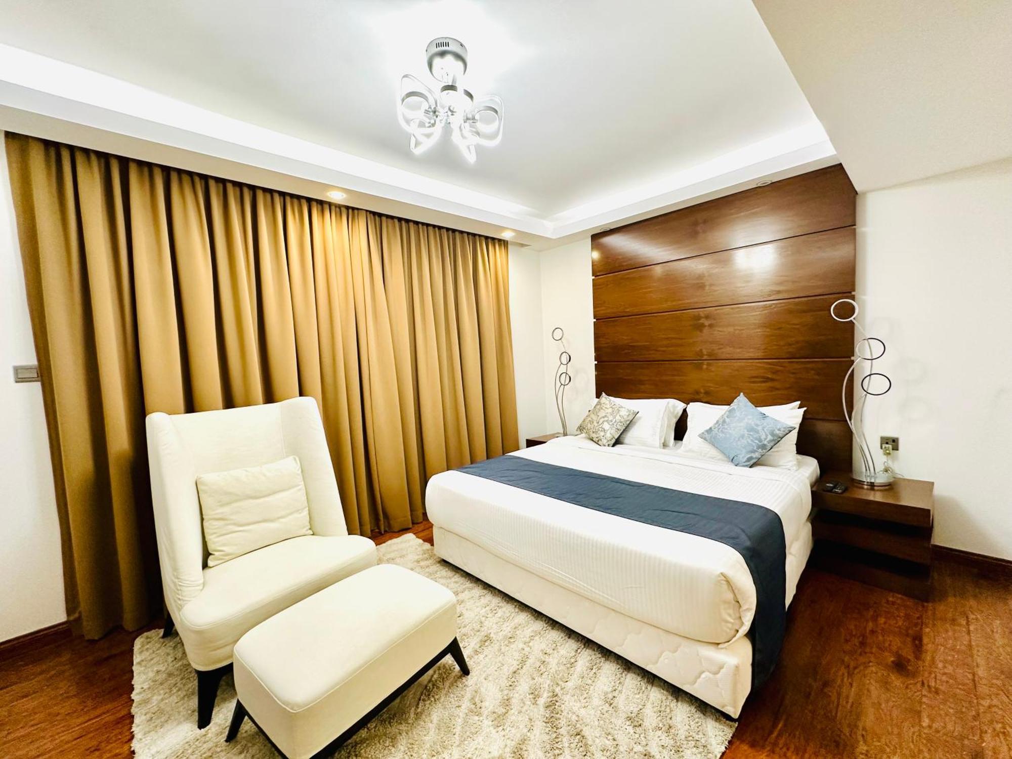 Saxophone Suites Muharraq Kültér fotó