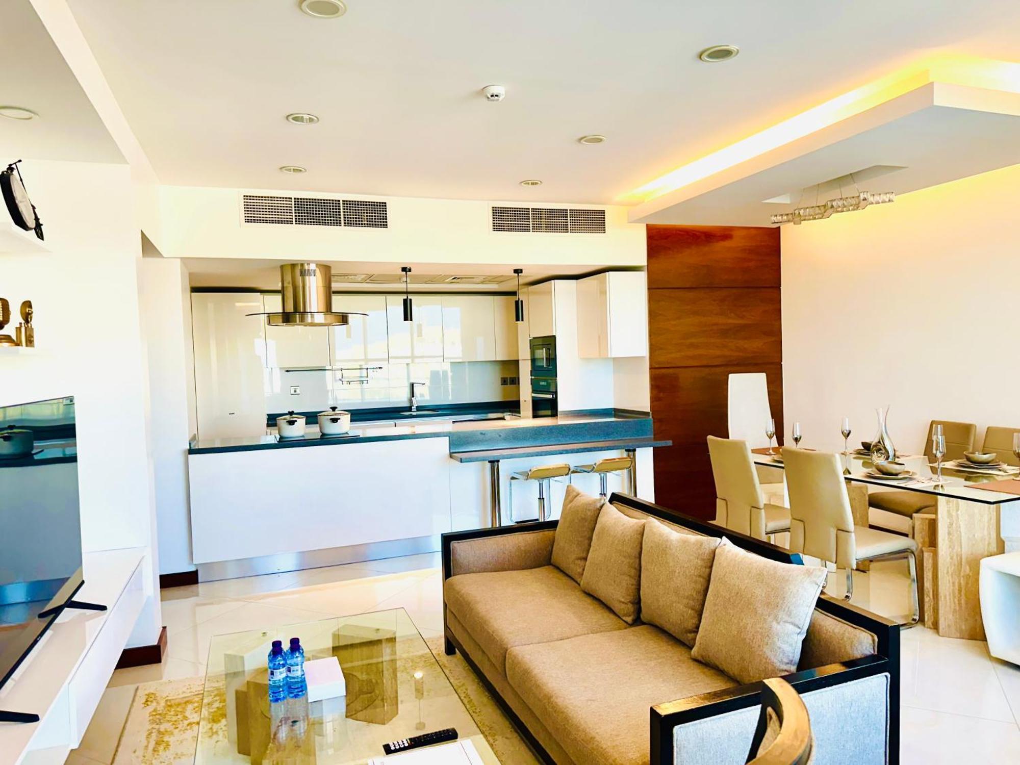 Saxophone Suites Muharraq Kültér fotó
